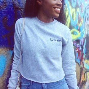 brandy Melville crop New York crew neck sweater